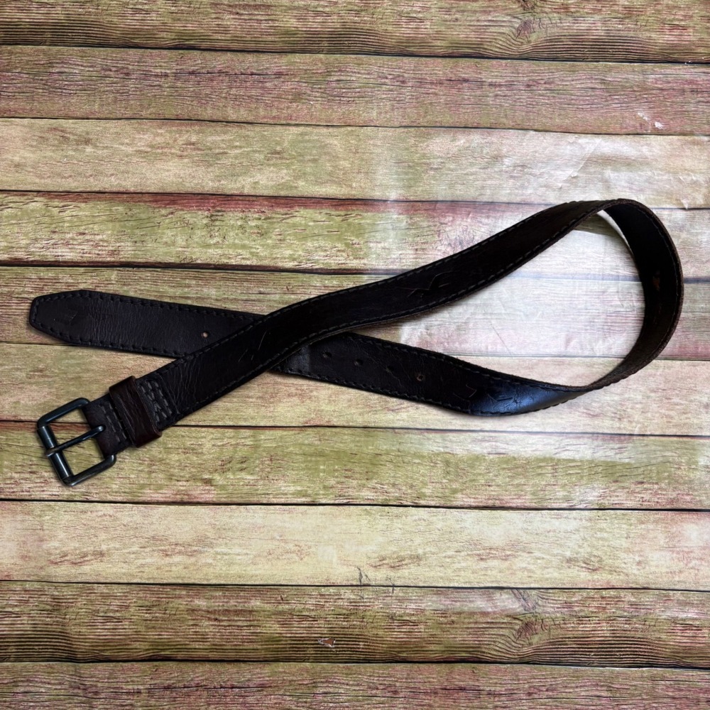 Hollister Mens Brown Leather Belt Embossed Seagull Logo Size 32 Distressed
